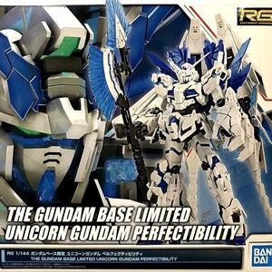 Gundam Base Limited Edition Unicorn Gundam Perfectibility RG 1/144 Bandai